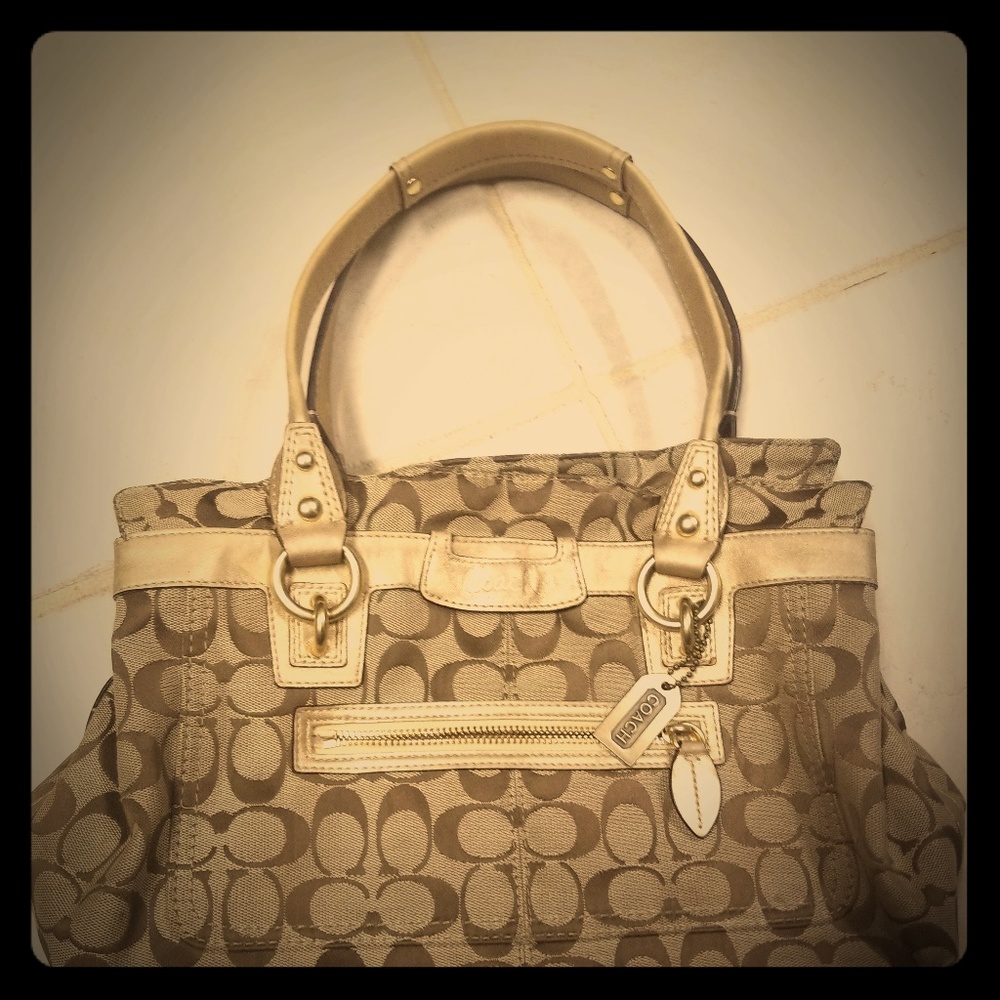 Coach handbag purse